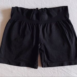 BLANQI Everyday Maternity Support Biker Short - XL